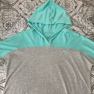 Sweater/ Hoodie